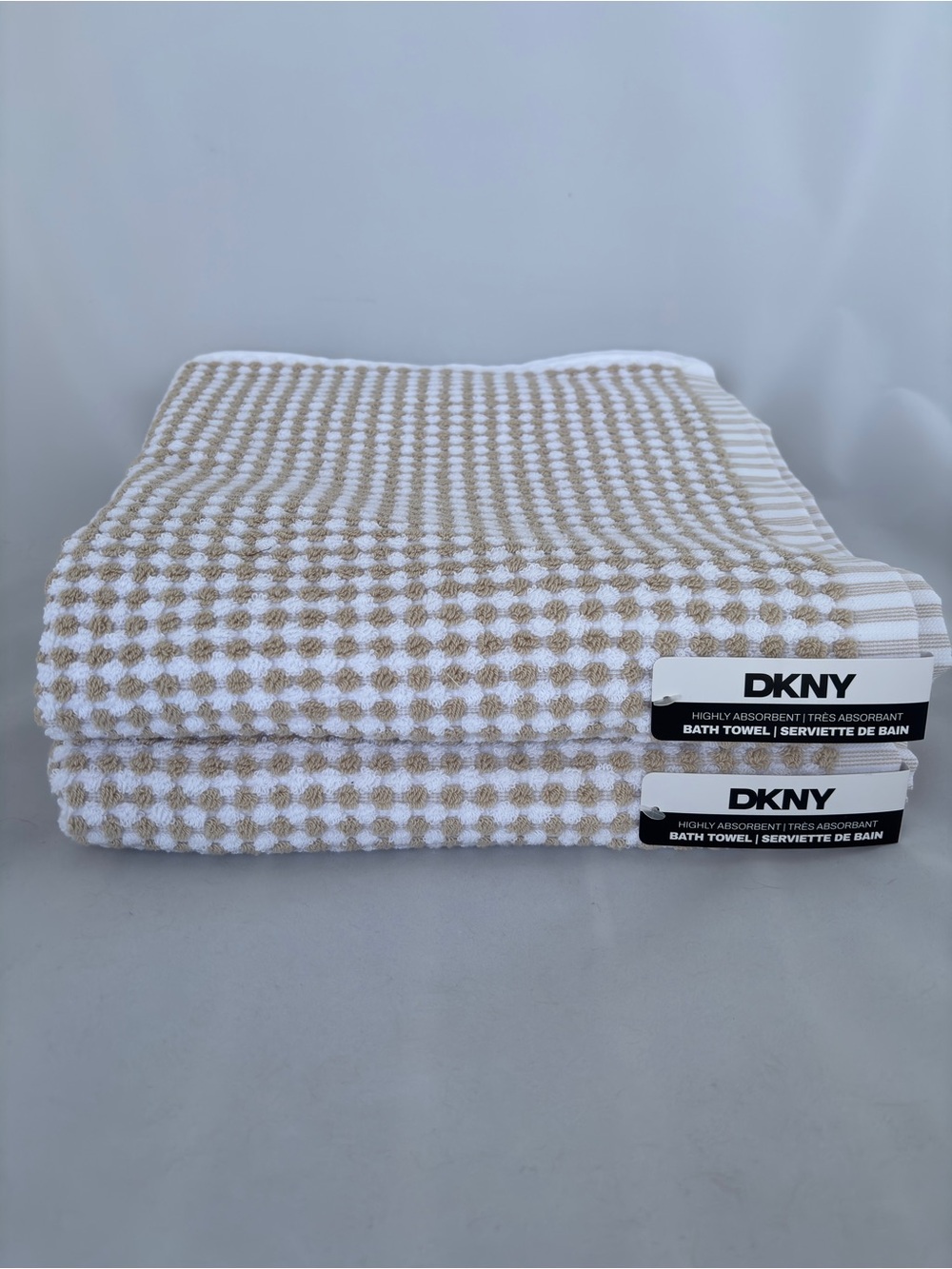 2 Pc DKNY Beige and White Textured Bath Towels Soft 100% Cotton
